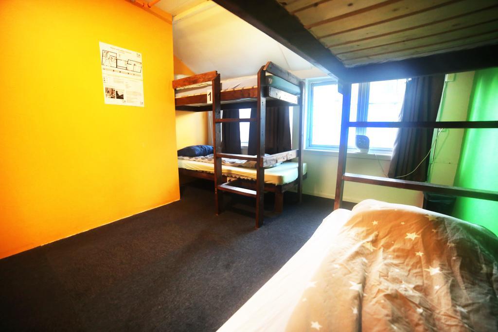 Tromso Activities Hostel ภายนอก รูปภาพ